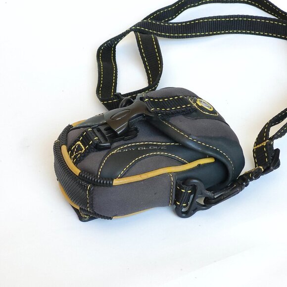 Fellowes Body Glove Small Sport Camera Case Bag Neoprene 15 x 11 x 6cm Bodyglove - Picture 3 of 10